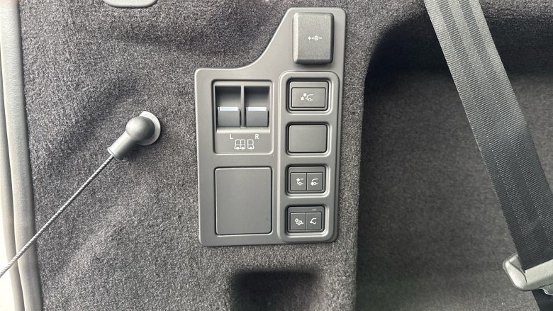 Land Rover Discovery 3.0 D350 Gemini 5dr Auto Diesel Station Wagon